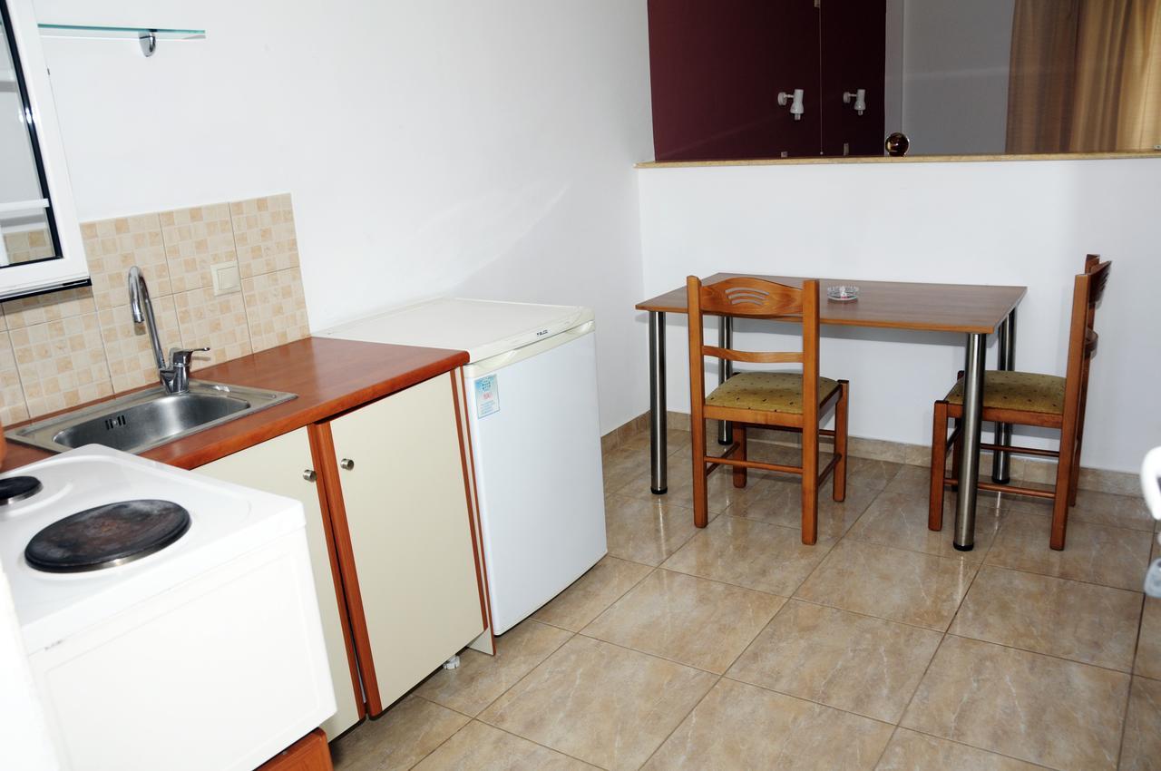 Apartments Hotel Alexandros Аркуди Екстериор снимка