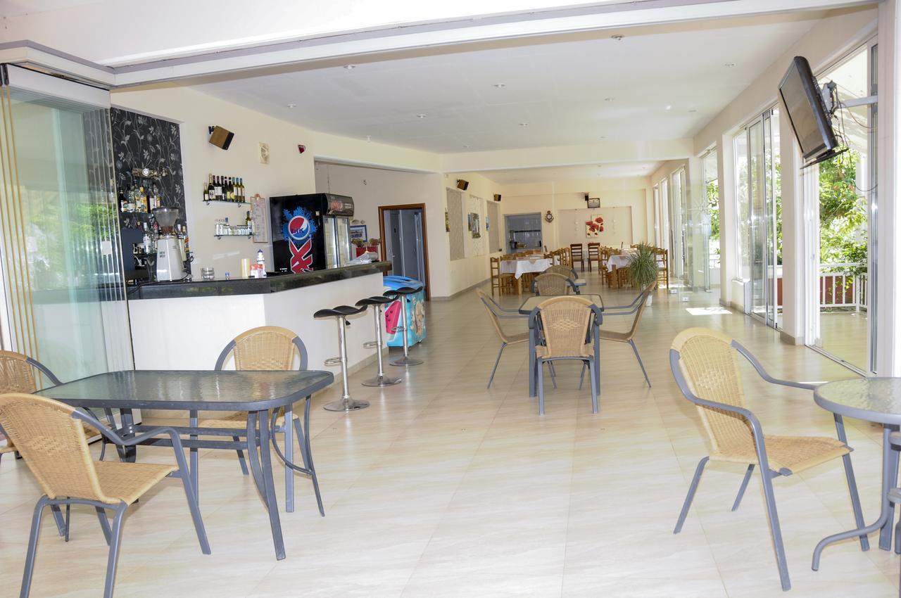 Apartments Hotel Alexandros Аркуди Екстериор снимка